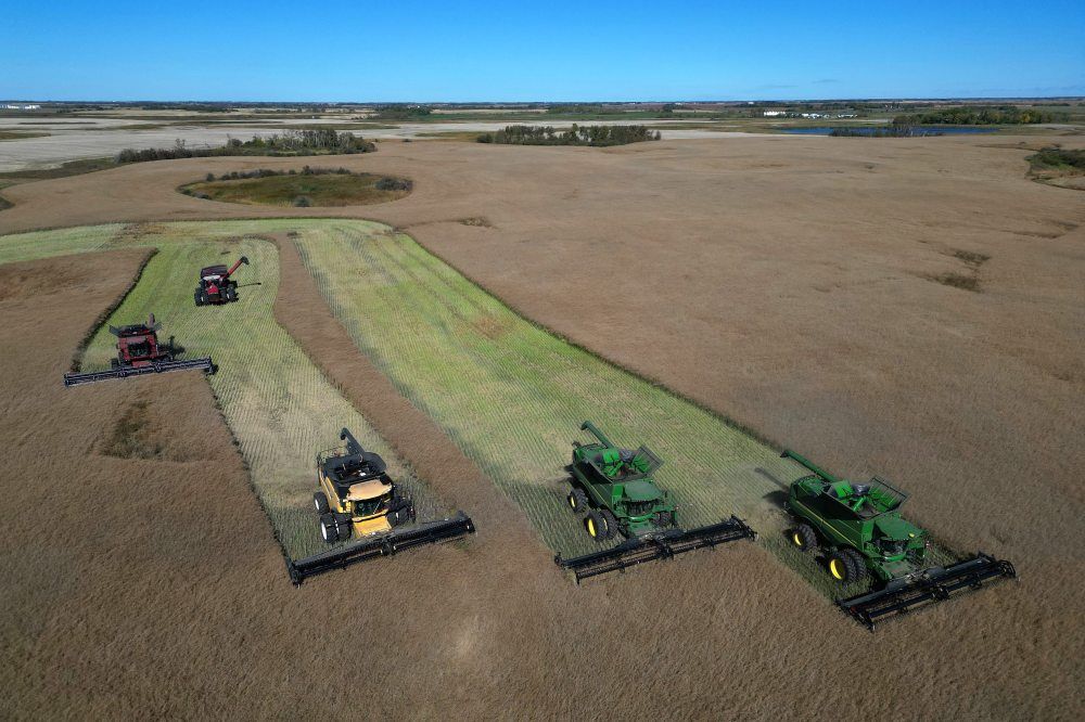 HAMIOTA — An all-women farm team took to the fields Tuesday to bring thousands of dollars to the community of Hamiota. Almost a dozen women operated combines, trucks and grain carts as part of the fourth annual Acres for Hamiota fundraiser. buff.ly/47G8KTk  #bdnmb
