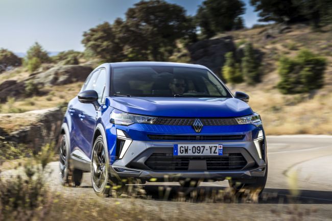 Yenilenen Renault Captur Hybrid Motor Versiyonları İle Türkiye’de. Fiyat ve detaylar sitemizde.

otoruyasi.com/yenilenen-rena… #YeniRenaultCaptur #YeniCaptur