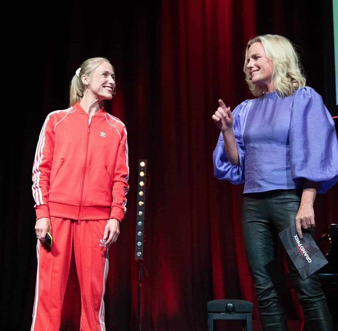 I  2020 under den nasjonale finalen i Forsker Grand Prix , var jeg så  heldig å få en kveld med (ikke hos) Solveig Kloppen. En god programleder og et  program med mening. 28. september braker det løs igjen, meld deg på forskningsradet.no/.../den-nasjon… Foto: Yngve Vogt, UiO.