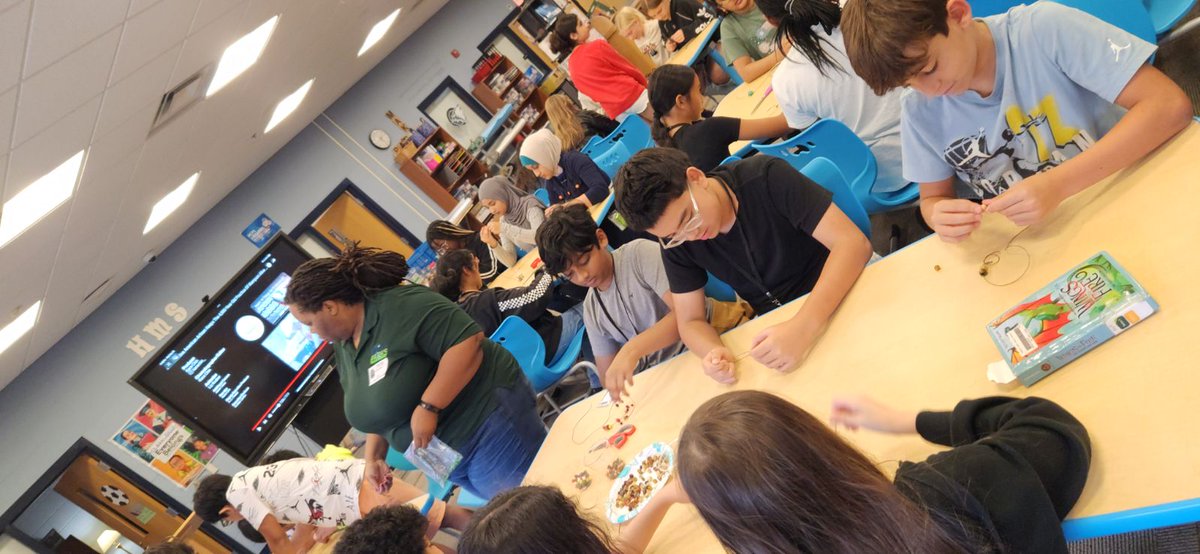 HCPS Libraries tweet media