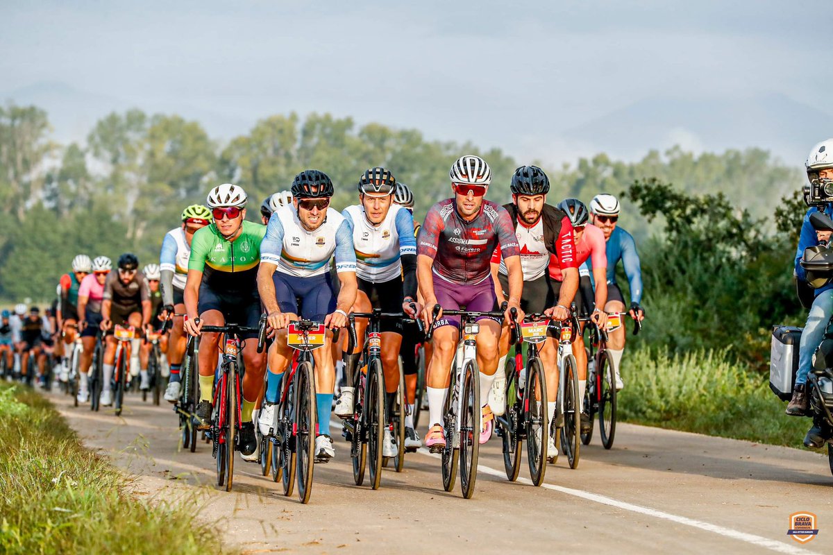 Enjoyed the ciclobrava 2024 in Girona last Sunday, not to complain about the old legs 🤩 
#cycling #Catalunya #laciclobrava #girona