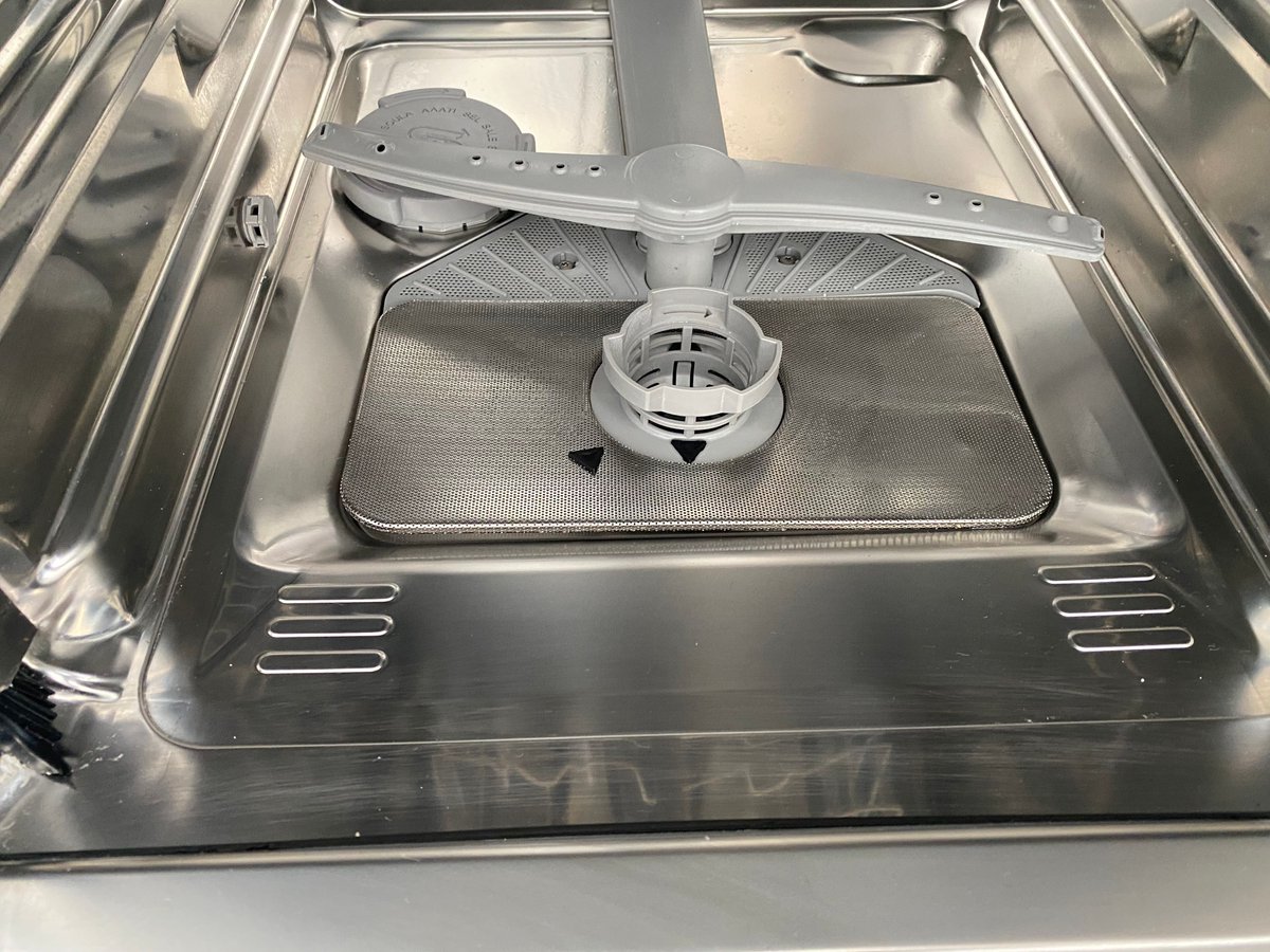 bloom_eco's tweet image. 🍽✨ Another amazing transformation by Bloom Eco Cleaning! Here's a kitchen that was in need of some serious TLC – now it’s spotless and sparkling clean. Our eco-friendly cleaning methods leave your home shining without harsh chemicals! 🌿✨ Book today!

#KitchenCleaning #London