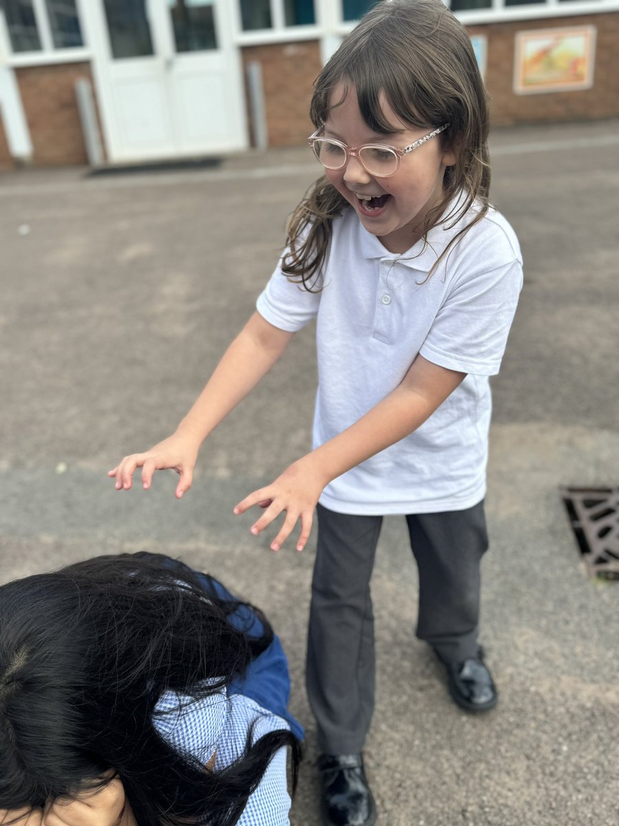 Mrs Seera (@mrs_seera) on Twitter photo What a fabulous drama session! 🎭Children used freeze frames to emphasise with characters in The BFG 🫙🪟💼🎺 @Lea_Forest_HT <a href="/Lift_Lea_Forest/">Lift Lea Forest</a> <a href="/LiftSchools/">Lift Schools</a> <a href="/LLF_Dep/">Miss Francois</a> <a href="/LLF_DHT/">Mr. White DHT </a> <a href="/MrsMurphy7522/">Mrs Murphy 🍏 ✏️ 🌈</a> <a href="/LFP_MCollis/">Miss Collis</a> <a href="/LFP_MissEvans/">Miss Evans</a> What a fabulous drama session! 🎭Children used freeze frames to emphasise with characters in The BFG 🫙🪟💼🎺 @Lea_Forest_HT <a href="/Lift_Lea_Forest/">Lift Lea Forest</a> <a href="/LiftSchools/">Lift Schools</a> <a href="/LLF_Dep/">Miss Francois</a> <a href="/LLF_DHT/">Mr. White DHT </a> <a href="/MrsMurphy7522/">Mrs Murphy 🍏 ✏️ 🌈</a> <a href="/LFP_MCollis/">Miss Collis</a> <a href="/LFP_MissEvans/">Miss Evans</a>