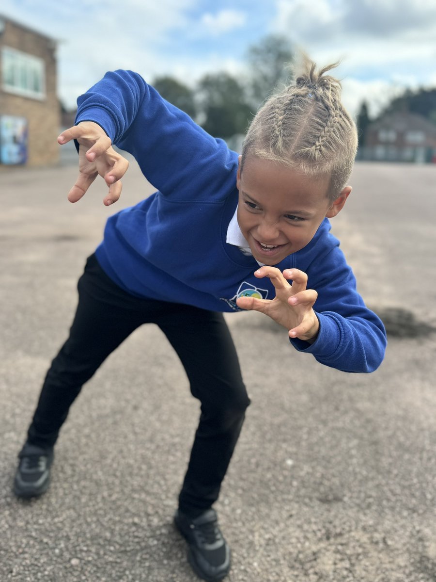 Mrs Seera tweet media