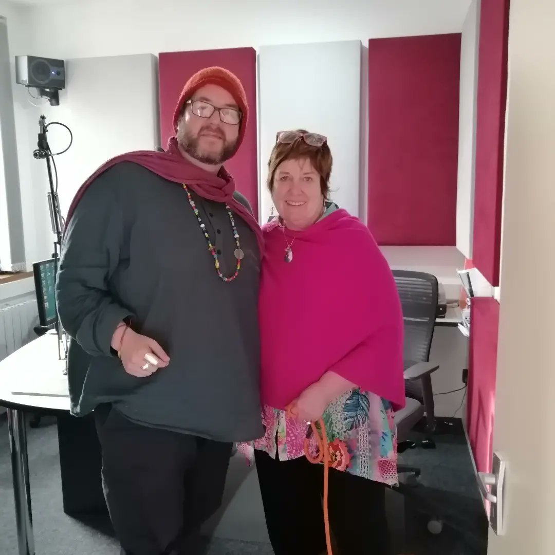 SkeinPress's tweet photo. Excited to be at @Booksatone_le & @connemarafm with @Oeiny & #DaveRudden. Thanks to Mary & Linda for having us on the radio. As part of the @clifdenartsfest, Oein will be in conversation with Dave abt all things dark but hopeful! Tomorrow, 11 am in the Station House Theatre. https://t.co/ZKKwxgDaOU