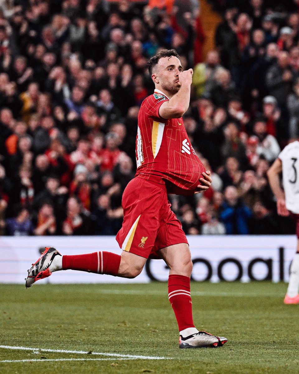 LFC's tweet photo. J⚽️TA https://t.co/CX6Q9dTFWK