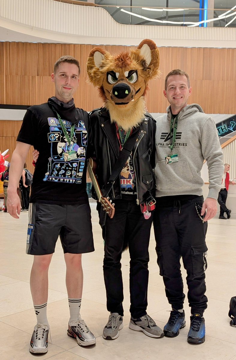 Ninjo (@ninjo_dog) on Twitter photo Aaron the Dog (<a href="/Aaron_thedog/">Aaron the Dog</a>) and I had an amazing time meeting the one and only <a href="/NikRaccoom/">Nik Raccoom</a> at Eurofurence 28! π¦ππ It was a blast connecting and sharing great moments at the con. Canβt wait for the next adventure! #Eurofurence #FurryFamily Aaron the Dog (<a href="/Aaron_thedog/">Aaron the Dog</a>) and I had an amazing time meeting the one and only <a href="/NikRaccoom/">Nik Raccoom</a> at Eurofurence 28! π¦ππ It was a blast connecting and sharing great moments at the con. Canβt wait for the next adventure! #Eurofurence #FurryFamily