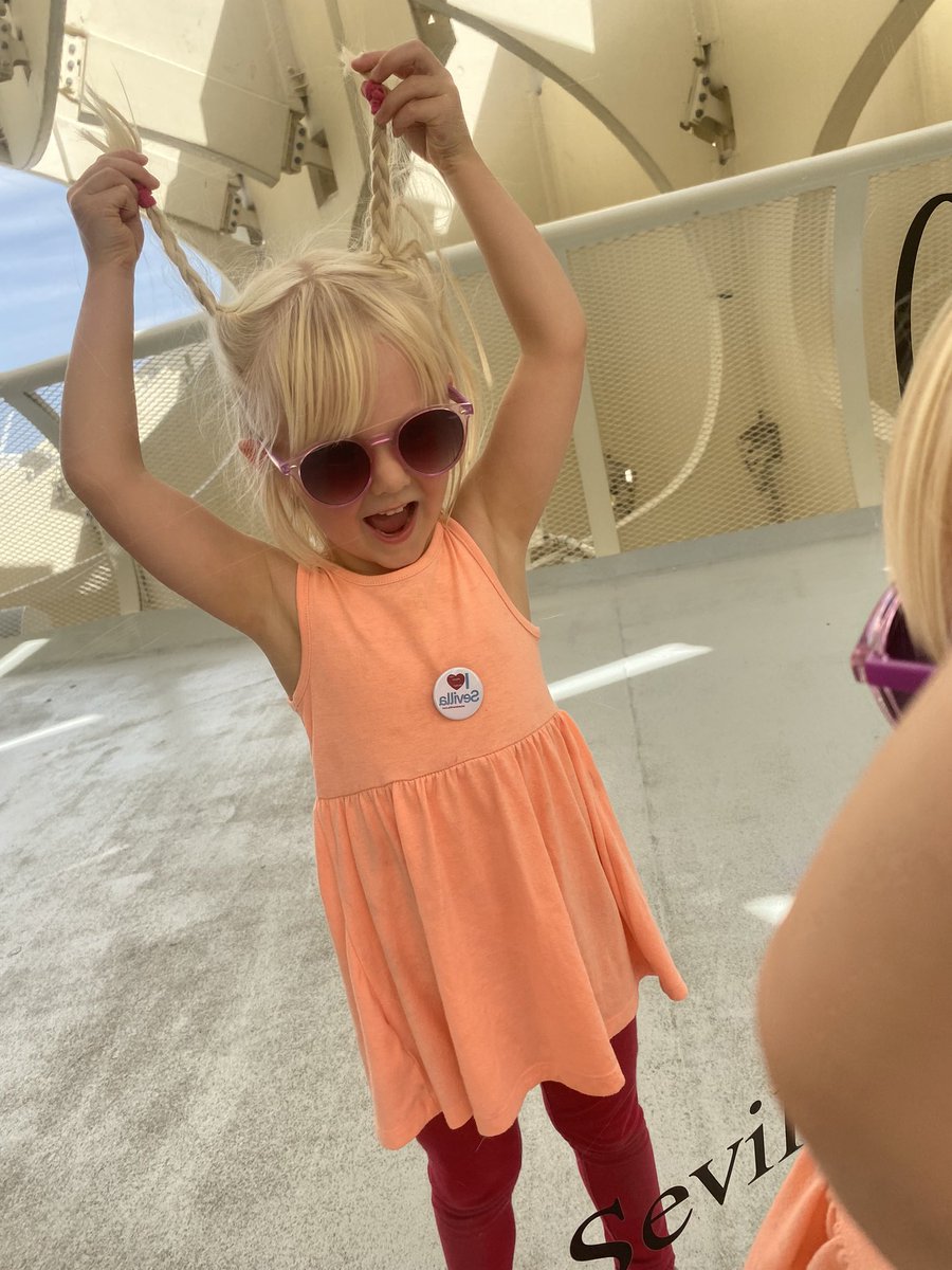 Thank you so much <a href="/esrs_gef/">The Gender Equality Forum (GEF) of the ESRS</a> and <a href="/ESRS_Sleep/">ESRS</a> for this really important and incredibly helpful initiative. The ‘real’ recipient in this family is enjoying the conference!