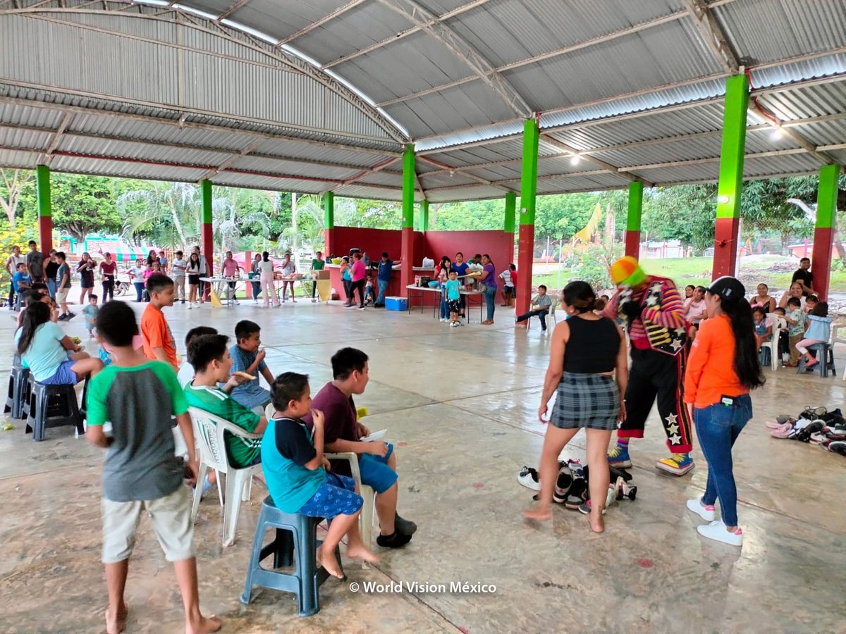 CDE_WorldVision's tweet photo. El #Comité para la Protección de la Niñez y la Familia de la comunidad La Reformita, llevó a cabo una kermes para la recaudación de fondos, como parte de su plan de acción, para acondicionar su biblioteca comunitaria y continuar con las actividades programadas. @WorldVisionMx https://t.co/qmiKunaa4h