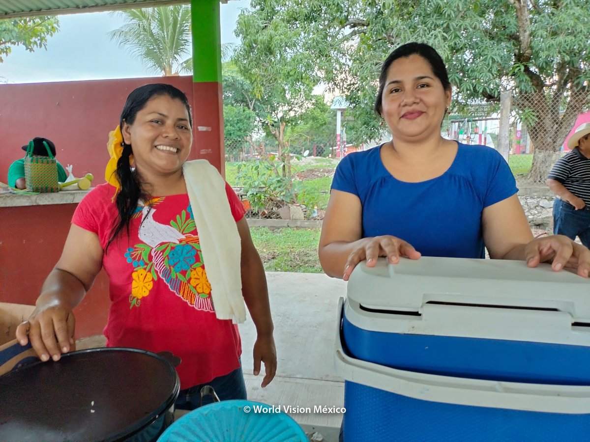 CDE_WorldVision's tweet photo. El #Comité para la Protección de la Niñez y la Familia de la comunidad La Reformita, llevó a cabo una kermes para la recaudación de fondos, como parte de su plan de acción, para acondicionar su biblioteca comunitaria y continuar con las actividades programadas. @WorldVisionMx https://t.co/qmiKunaa4h