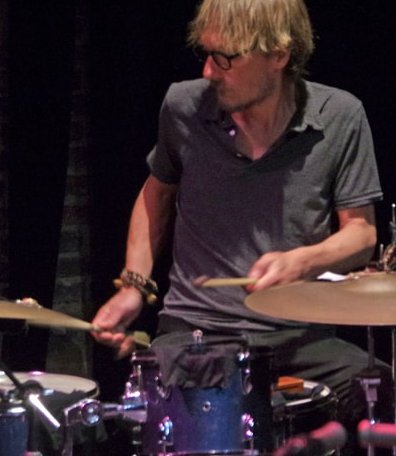 Reacting 2 to #ChristineWodrascka’s #piano skills on #HooHah <a href="/circummusic/">CIRCUM-DISC</a> #PeterOrins (pic:#SOConnor) knows #instinctively how 2 play #drums w. committed improvisers like CW + #PaulinaOwczarek #sax Review: jazzword.com/reviews/woo/
#France #Poland #freejazz #freemusic #improvjazz