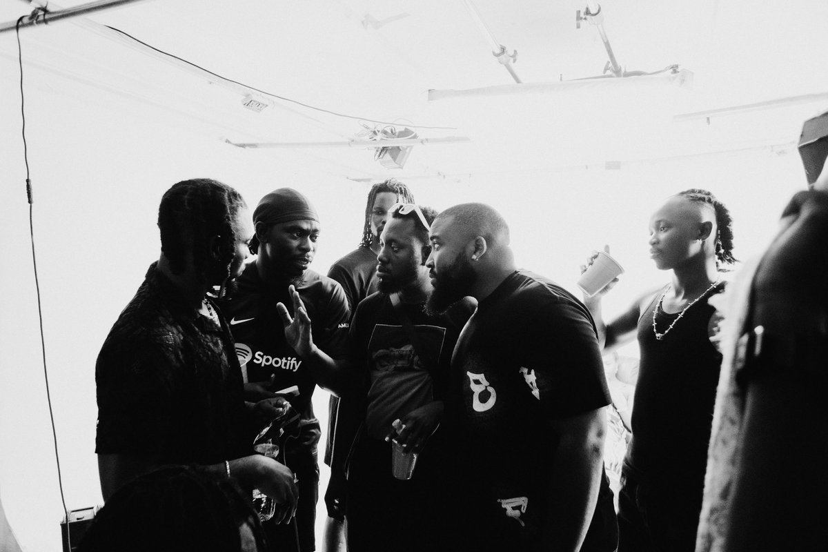 Ahaji XXL tweet media