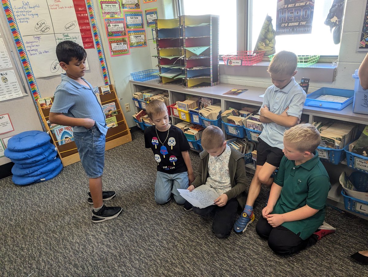 Mrs. Holm tweet media