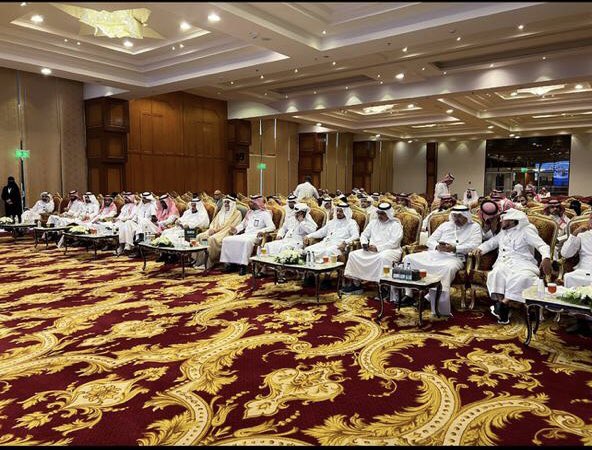 abuyasser55's tweet photo. شارك المركز الوطني للطب البديل والتكميلي اليوم ممثلا بمستشار تنمية الاستثمار و السياحة الصحية سعادة 
د . إبراهيم بن سعد الدخيني في الجلسة الحوارية الأولى في اليوم الثاني ضمن ملتقى الابتكار و تمكين رواد الأعمال في القطاع الصحي بمدينة الطائف بعنوان ( المملكة العربية السعودية وجهه عالمية للاستثمار الصحي) 
وخلال الجلسة الحوارية تحدث د. إبراهيم الدخيني عن الاستثمار في القطاع الصحي و السياحة العلاجية كأحد واجهات الاستثمار في القطاع الصحي .
أدارة الحوار : 
د. مستورة العرابي 
المتحدثون  :
د. ابراهيم الدخيني
د. عبدالسلام الشهري
د. عصام الغامدي 
أ. عبدالهادي حبش