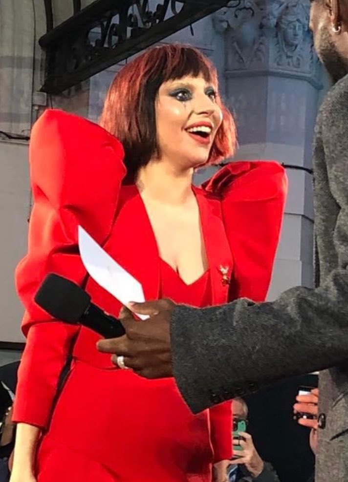 beyga_'s tweet photo. Lady Gaga the woman that you are❤️🃏
#JokerFolieADeux https://t.co/x4531AyISJ