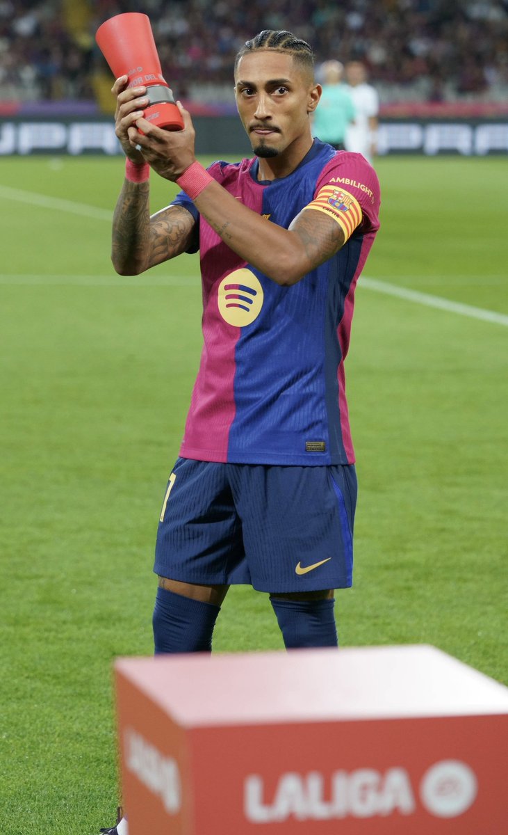 - رافي 💙❤️.