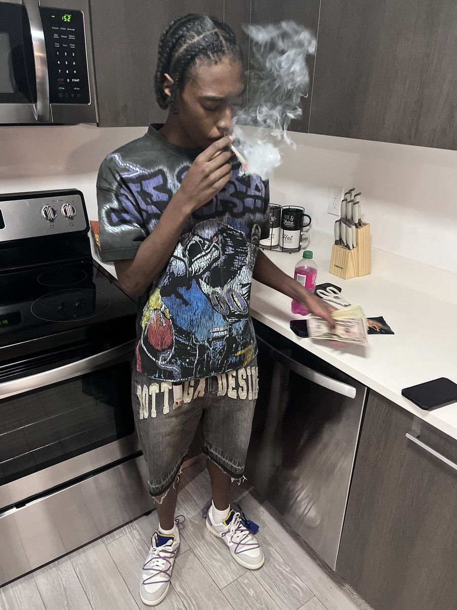 Polokidantt's tweet photo. Stand on business Frfr🦅 https://t.co/oW8gVXYAte
