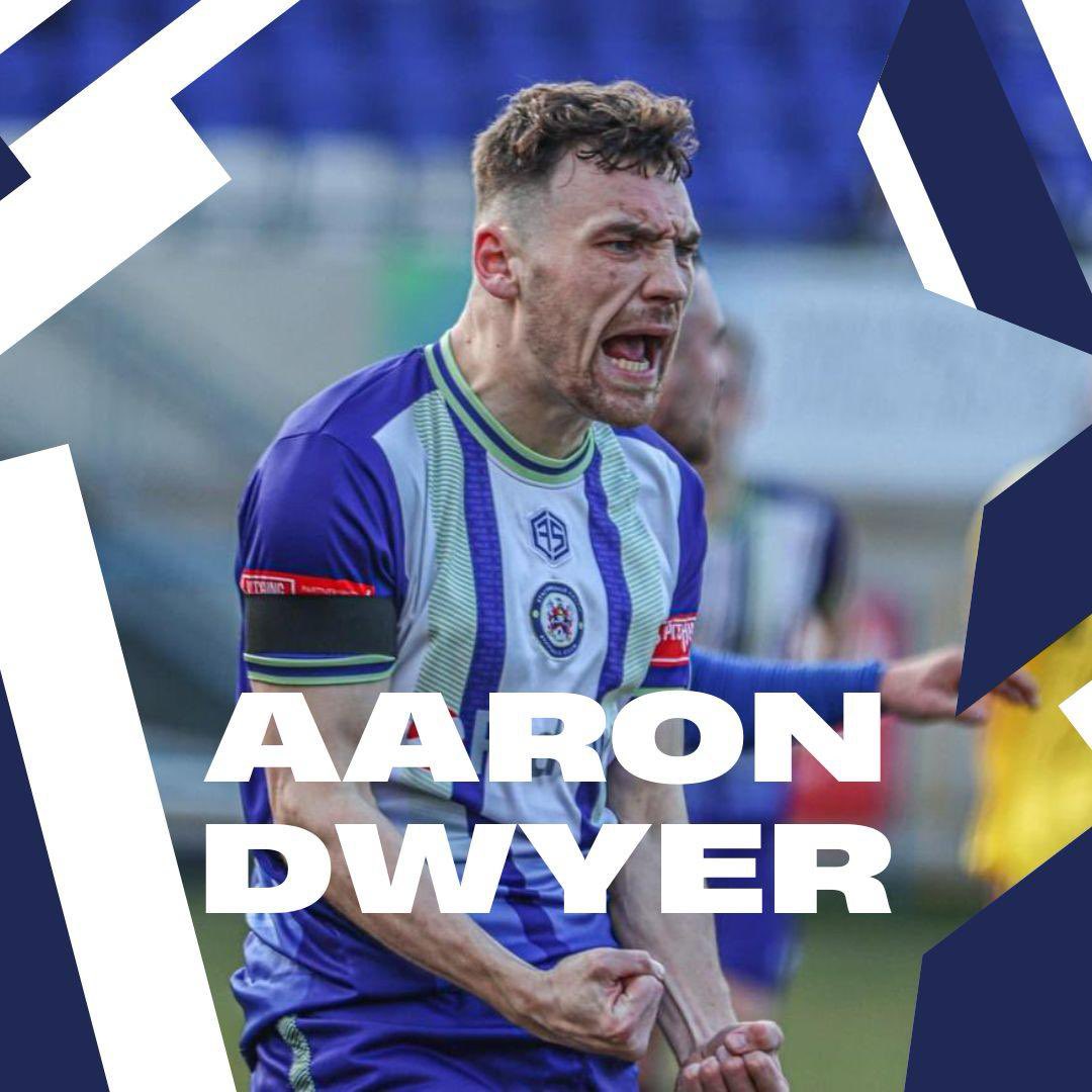 📝 | Dave Drafts Dwyer 

We are delighted to announce the signing of 28 year old striker Aaron Dwyer previously of Stalybridge Celtic. 

Manager Dave Wild added “To say I'm delighted with the arrival of Aaron would be the understatement of the season so far. 

As an attacking