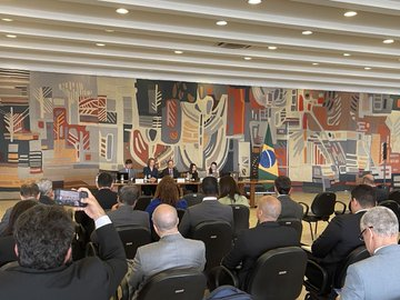 OEA_Cyber's tweet photo. A #ConferênciaRTFBrasil, organizada por @OEA_Cyber ​​​​e @IST_org, busca desenvolver recomendações práticas para combater o #Ransomware no Brasil🇧🇷, incluindo: 
✅Deter ataques
✅Interromper o modelo de negócios
✅Apoio para organizações se prepararem
✅Resposta mais eficaz https://t.co/xDmxSVRKiI