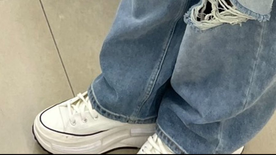 soobin wearing platforms is wild what do u need the height for