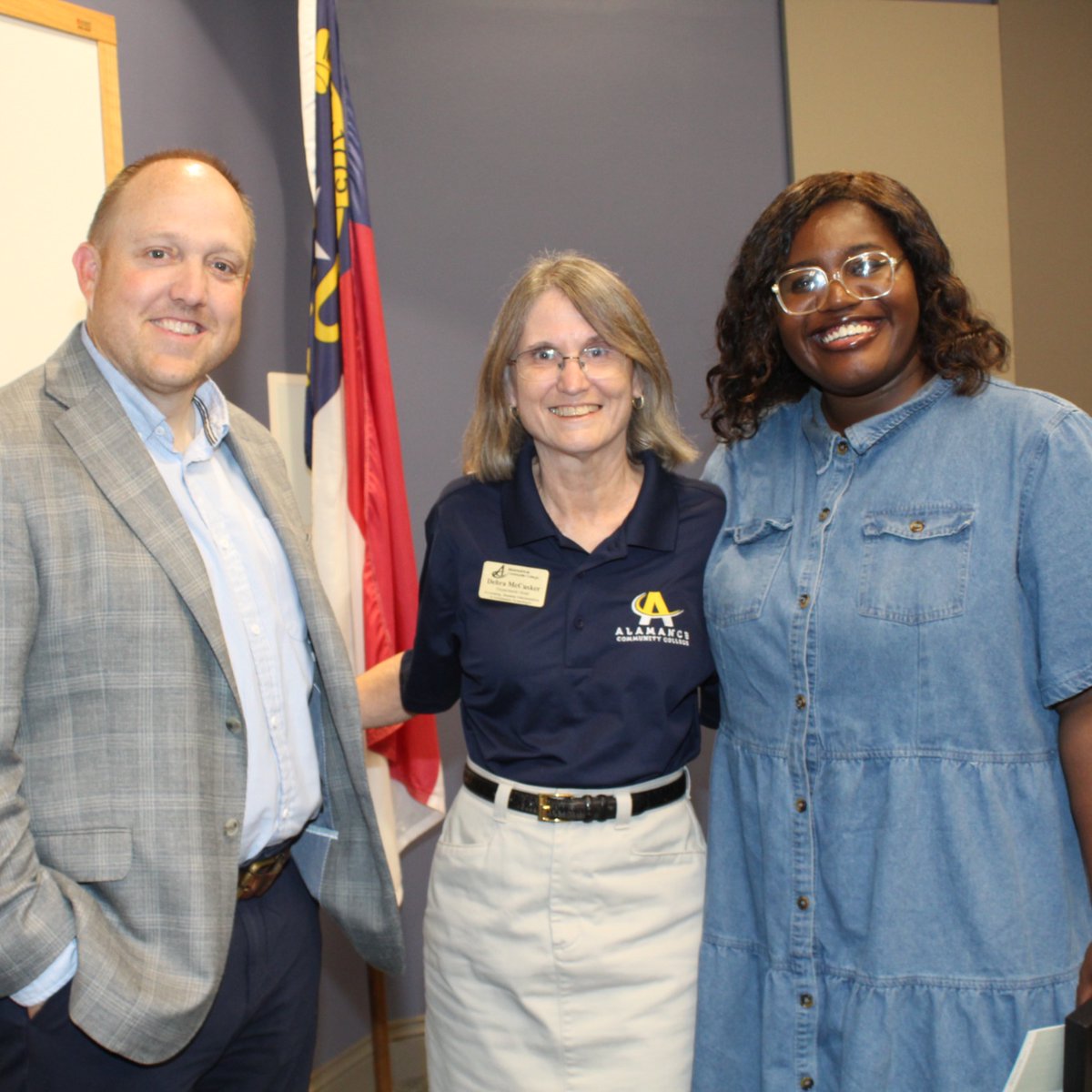 🎉 Exciting day at ACC! We hosted a Student Recognition Ceremony for Cyberskills, where Debra McCusker and President Ken Ingle awarded scholarships to our talented IT students. 🌟 

Proud to support the future of technology! 💻🎓 

#Cyberskills #FutureTechLeaders