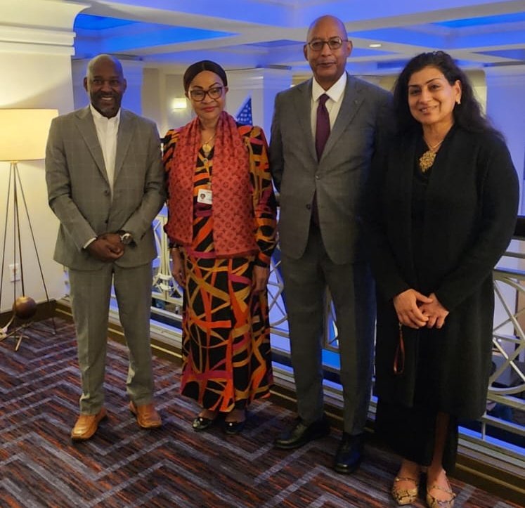 Delighted to met H.E <a href="/NEPAD_Mayaki/">Ibrahim Mayaki</a>, Special Envoy of  <a href="/_AfricanUnion/">African Union</a> Union on Food Systems, Dr. Hamady Diop, <a href="/AUC_CAADP/">AUC CAADP</a> Post-Malabo Process Coordinator &amp; Dr. Rita Cooma, We explored the role of higher education on #CAADP &amp; Agri-Food systems. #Agriculture #FoodSystems #Youth