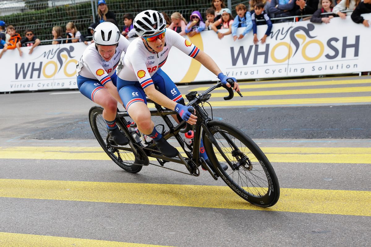 Considering I woke up in a different country to my pilot the fact that we made it to the start line of the road race today at the world champs is an achievement in itself. Finishing 6th wasn’t what we hoped for but we made the best of it and couldn’t have done any more.