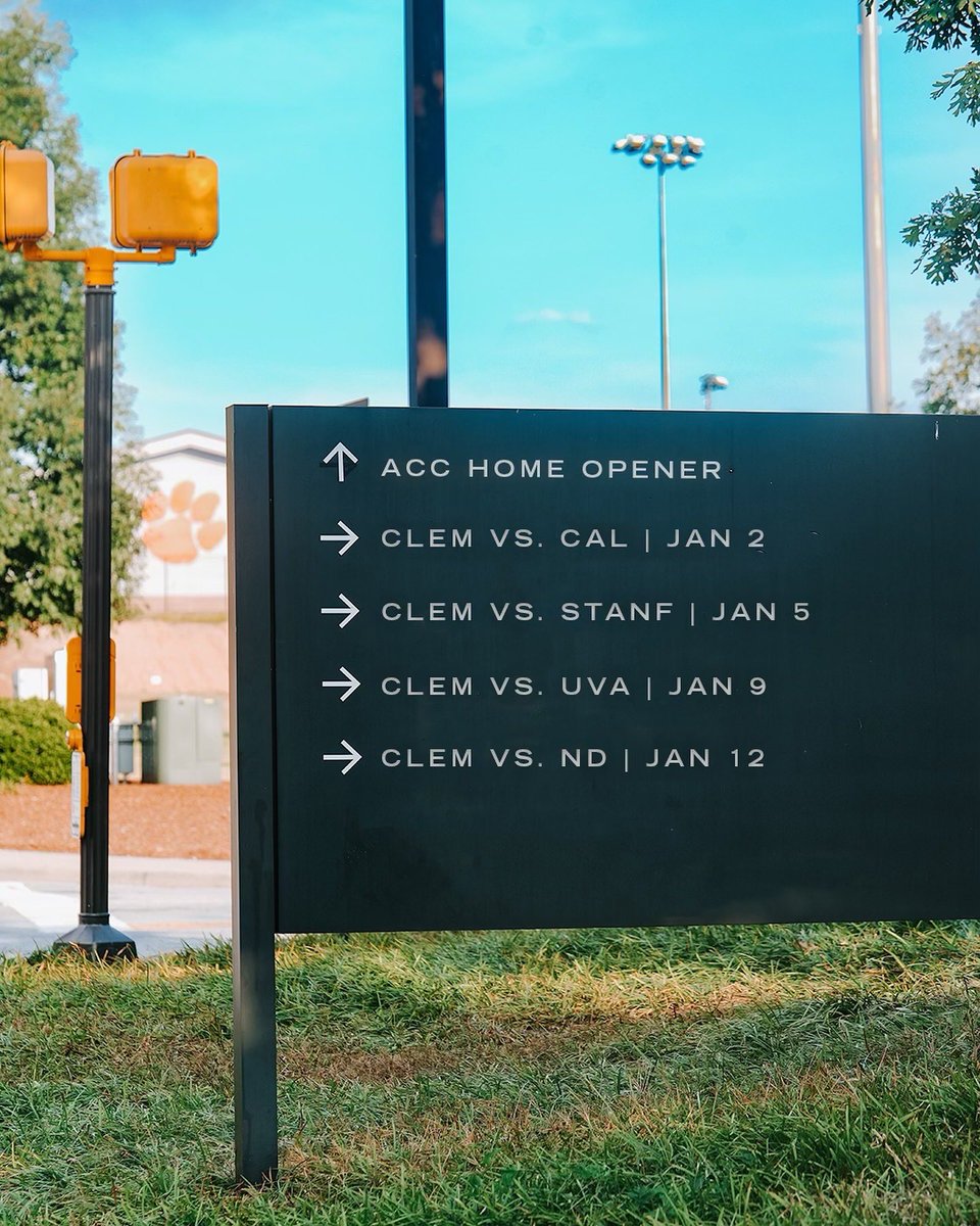 ClemsonWBB's tweet photo. Tigers in ACCtion soon 🔜 👀 https://t.co/ijf9X54ThJ