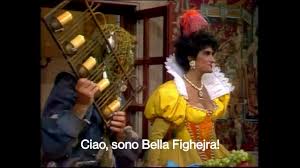 Ma solo a me questa edizione sembra più "finta" delle altre? Boh... Pare il Trio quando faceva le imitazioni delle telenovelas

#MatrimonioAPrimaVista
