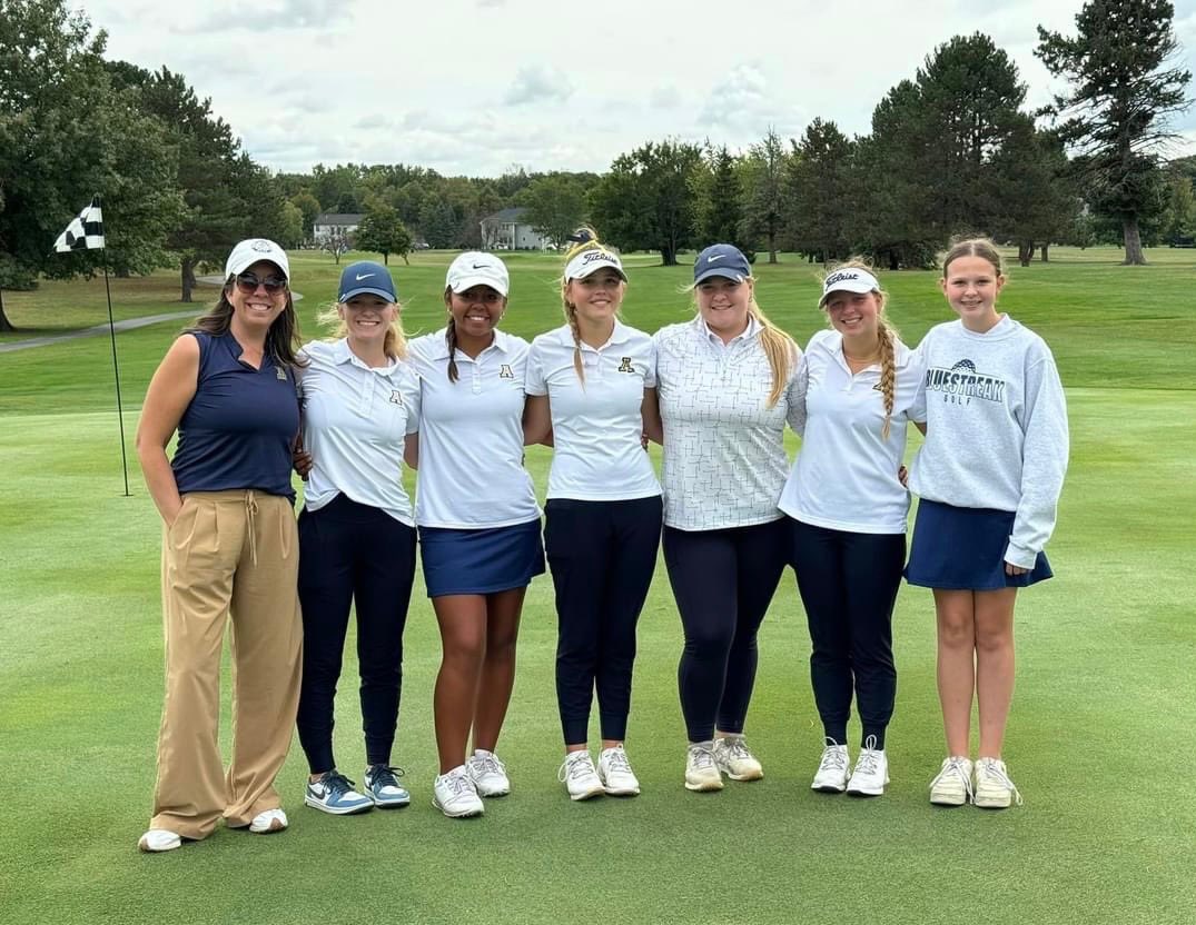 GirlsGolfAHS's tweet photo. The girls score of 344 at sectionals is a new 🚨SCHOOL RECORD🚨for 18 holes!! Proud of the girls!!💪🏼⚡️⛳️ https://t.co/JoLINaE6Cf