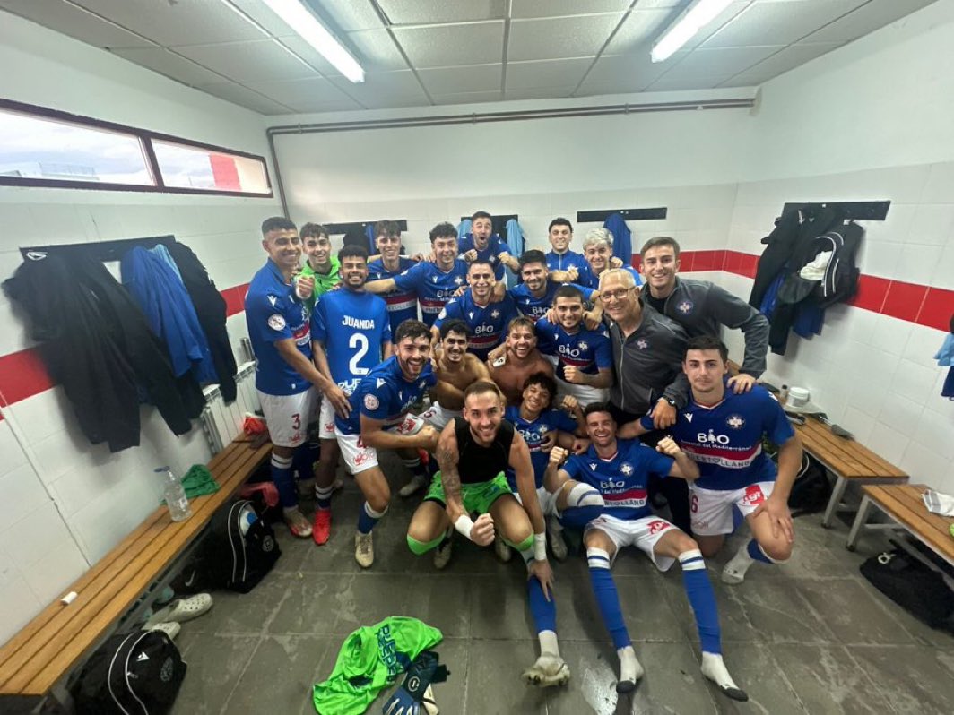 El “Rey de Copas” avanza de ronda. 

El <a href="/cspuertollanocf/">CS Puertollano CF</a> gana 1-2 al <a href="/AtcoTordesillas/">Atlético Tordesillas</a> a domicilio y se planta en octavos de final de su trofeo favorito. 

🏆🟦Es el equipo con más Copas Federación del fútbol español. 

👏🏻Salieron a las 9 de la mañana para recorrer mas de 400