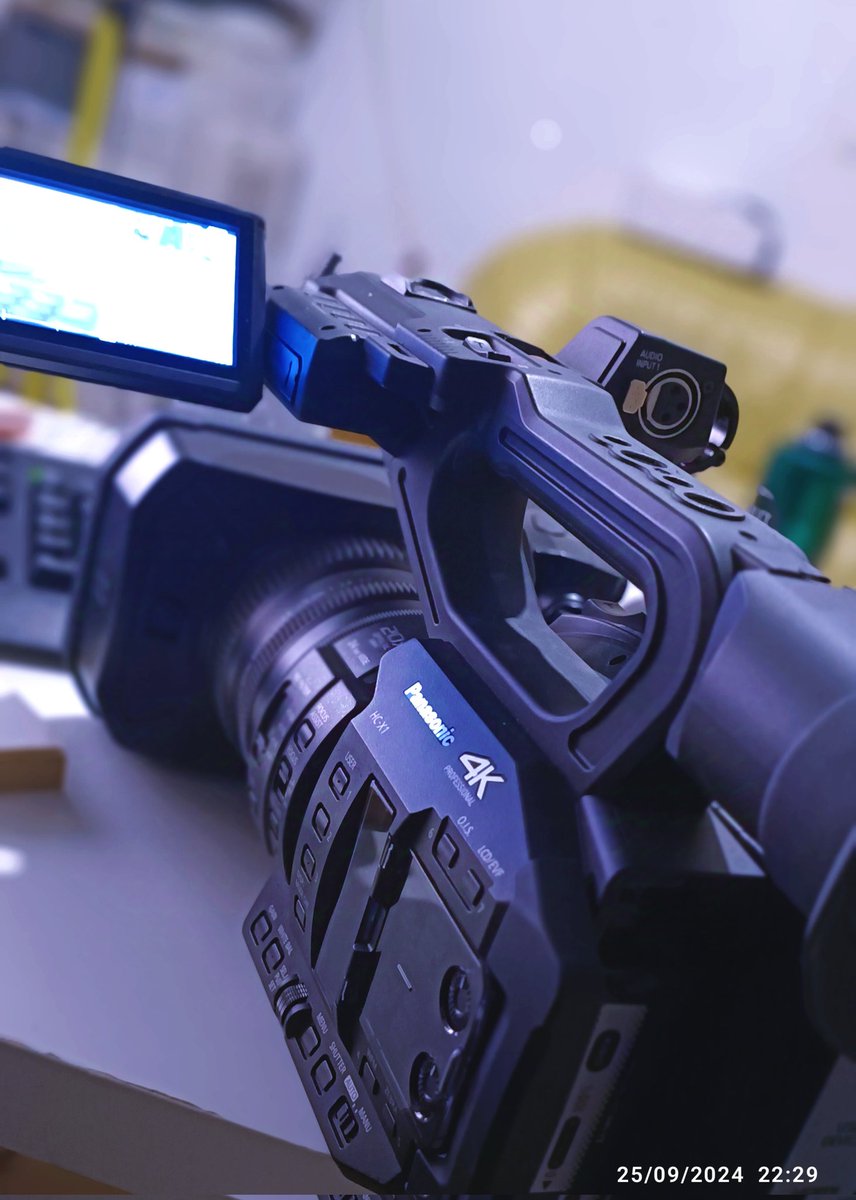 BagaStudio's tweet image. Mon nouveau bijoux 🎥☀️❤️
Et en même temps je suis devenu influenceur amazon ce soir 🤑

So si vous voulez voir les détails c'est ici amzn.to/3Bs50c0