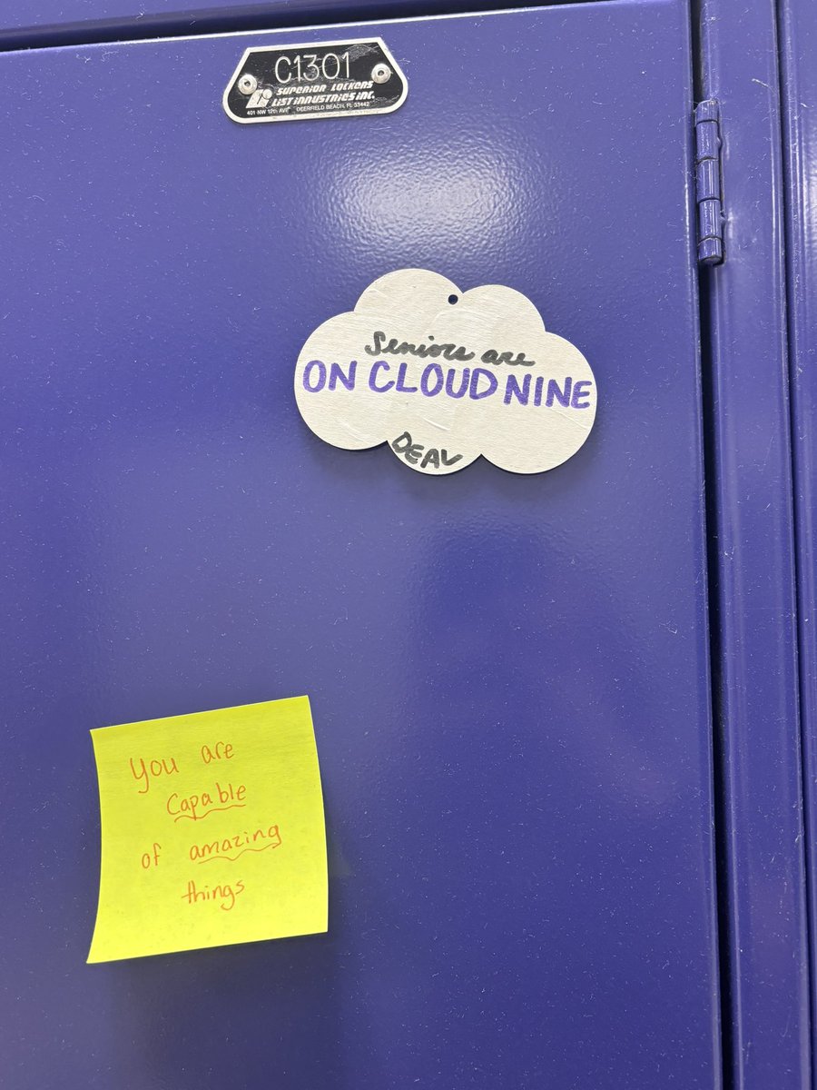 Seniors: a gift from your officers 💜 check out your On Cloud Nine magnet on your locker!
Happy (last) HOCO Week!!!!