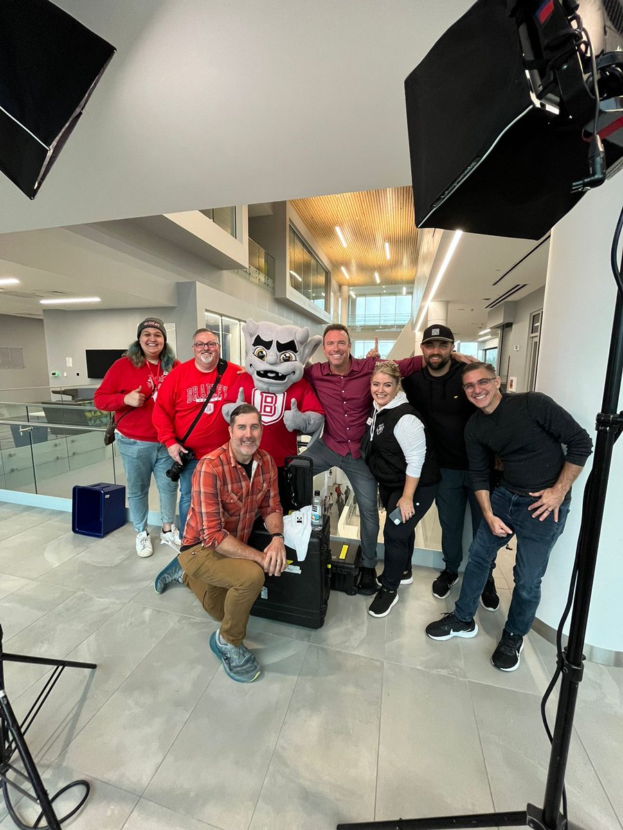 Just a glimpse of what's happening on campus this week with <a href="/TheCollegeTour/">The College Tour</a>, we can't wait to share more soon! 🎬

#BradleyUniversity #BeYouBU #SneakPeek #TheCollegeTourTV