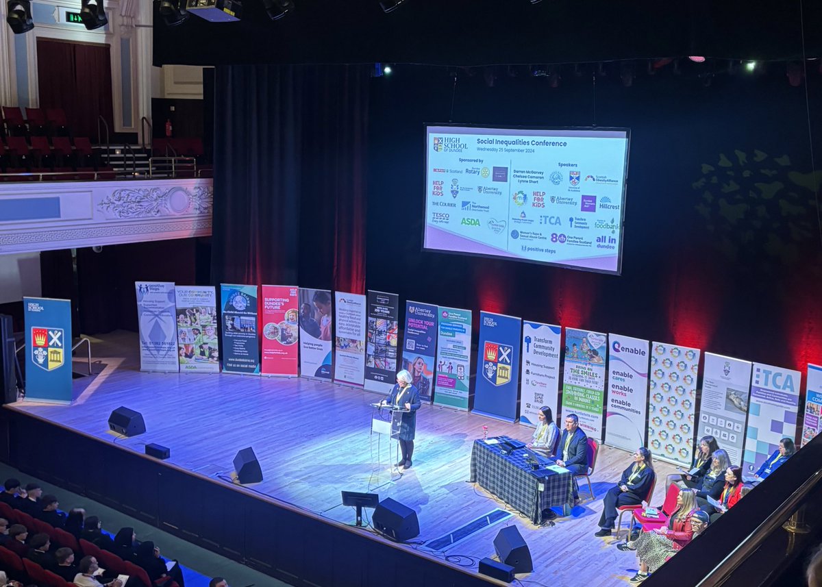 MrCarstairs_'s tweet photo. Fantastic day at the Social Inequality Conference. Thanks very much @HSofDundee 
 for organising - our pupils really enjoyed listening to the captivating speakers and it has already helped a lot for their upcoming assignments! https://t.co/Rrjht1UvYB