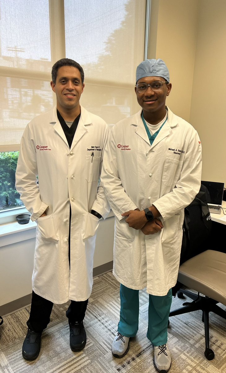<a href="/islamfayed/">Islam Fayed, MD,MS</a> and PGY3 <a href="/mabamimore/">Michael Bamimore</a> in functional/spine clinic.

Did you know that Dr. Fayed and Michael went to the same high school?  #functionalneurosurgery #spine #neurosurgery