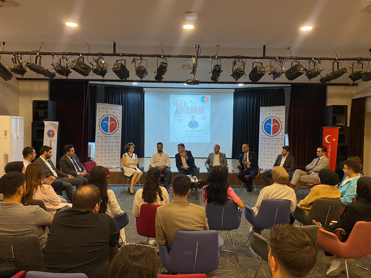 Galata Buluşmaları’nda Önce İlke Çağdaş Avukatlar Grubu İstanbul Barosu Başkan Adayı Av. Ali Gürbüz’ü (<a href="/Avukataligurbuz/">Av. Ali Gürbüz</a> ) ağırladık.

Nazik ziyaretleri için teşekkür eder, İstanbul Barosu seçimlerinde kendilerine başarılar dileriz.