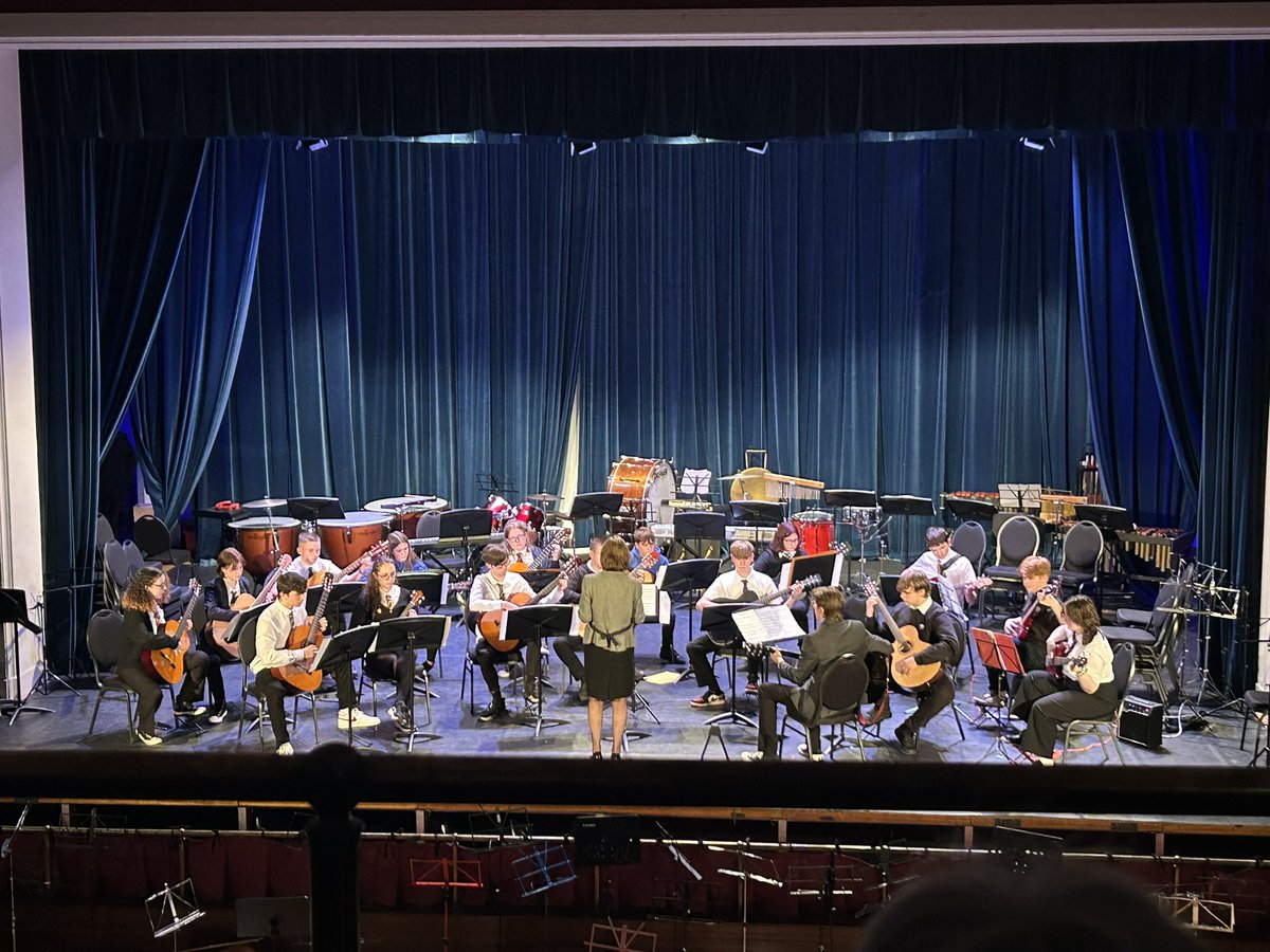 MHS_Monmusic's tweet image. What a fabulous evening of music at the Angus Council Instrumental Music Service Concert! So proud to see so many of our talented MHS pupils performing &amp;amp; entertaining us 🎶🎵@AngusWoodwind @mhsstrings @AngusIms @MonifiethHigh