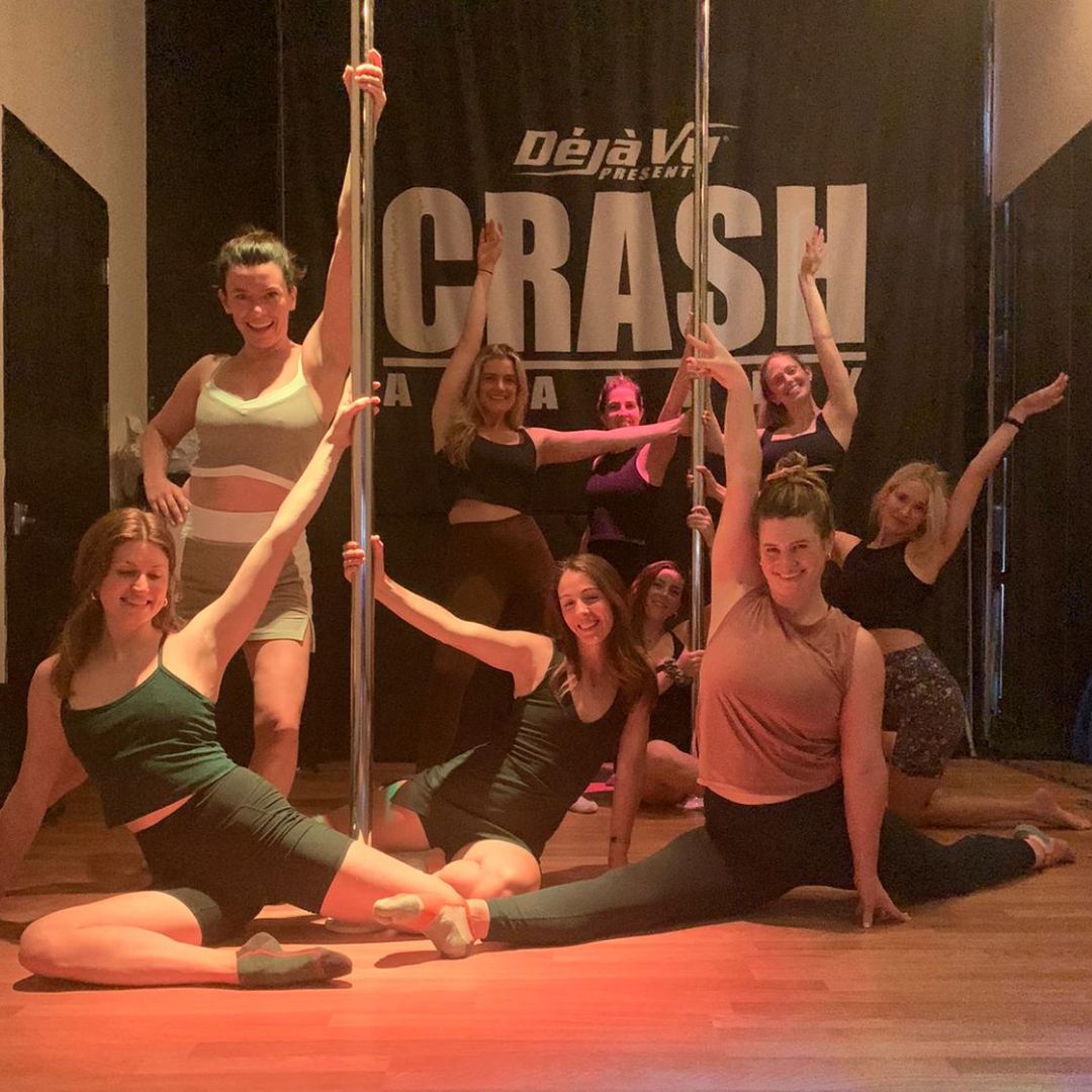 CrashAcademyLV's tweet image. Get fit and look great doing it!
.
.
.
.
#CrashAcademy #Polestudio #Polework #PoleDancing #LyraHoop #AerialSilks #GetFlexible #GetFit #Fun #TrainDirty #GirlsNightOut #Gym #empowering #LasVegas #DejaVuLoveBoutique