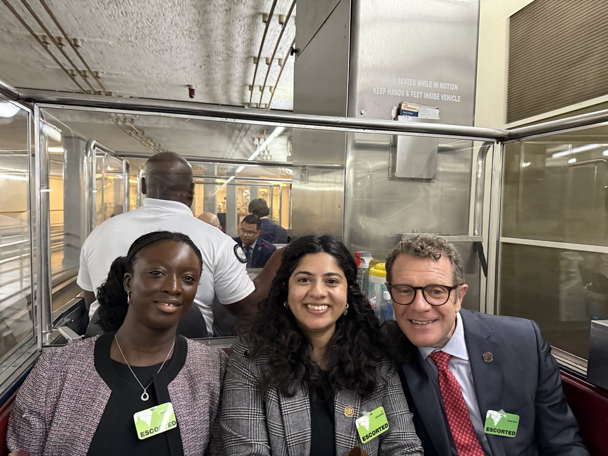 Train ride with my colleagues ⁦<a href="/ASH_hematology/">ASH</a>⁩