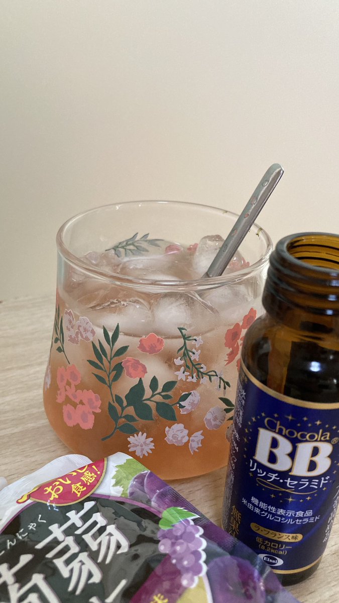 これ、マジおいしすぎた。蒟蒻ゼリーと混ぜるの。キレートレモンがバズ