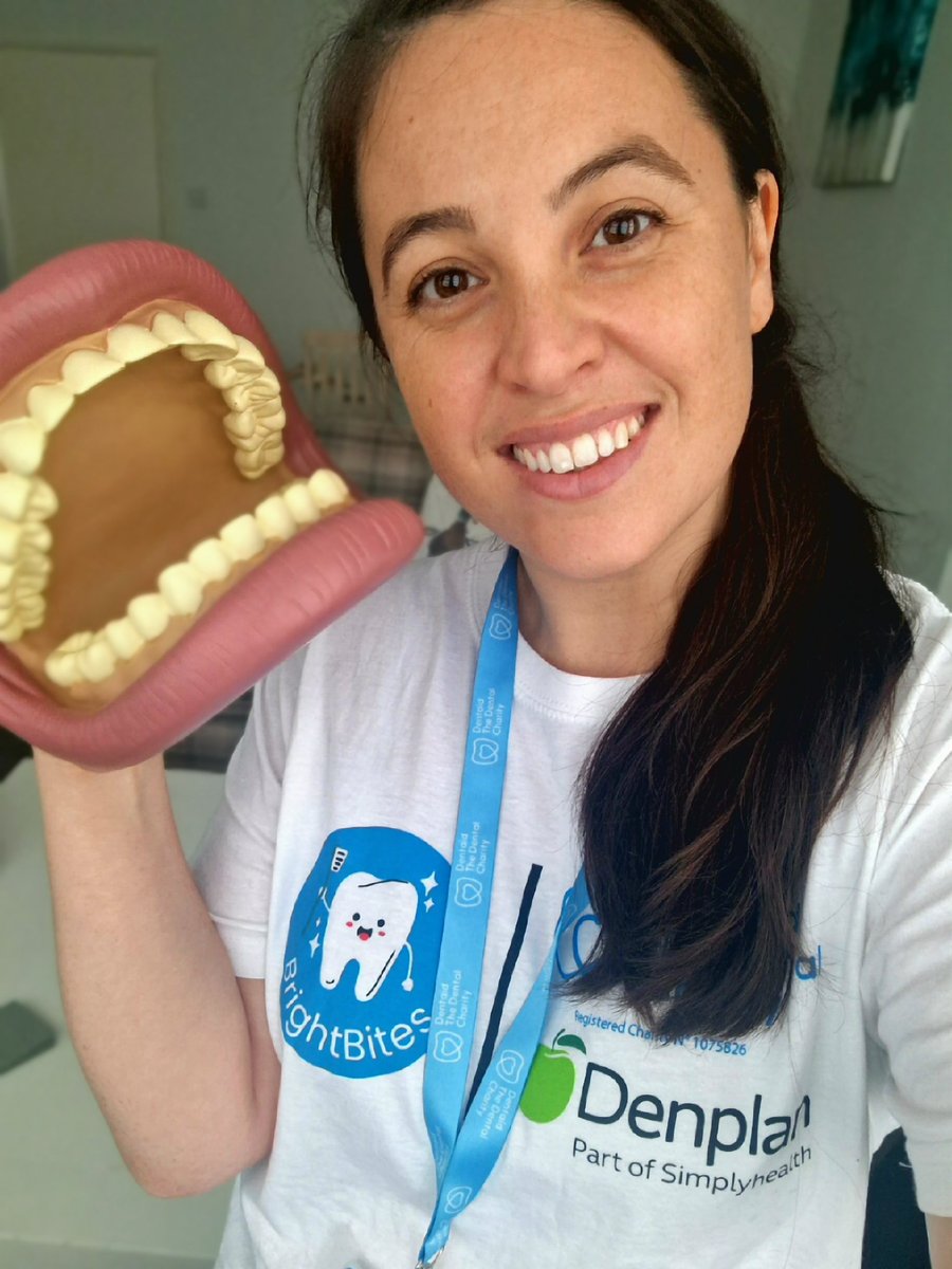 natb990's tweet photo. Fun morning at my daughter's nursery delivering our @dentaid_charity Brightbites programme to 52 preschool children. My giant teeth have been scrubbed squeaky clean 😁😁 #dentalvolunteering #dentaid #denplan https://t.co/9d3j8YtIaV