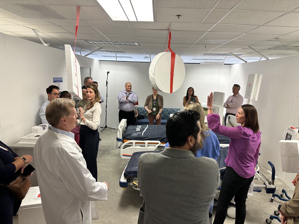 childrens's tweet image. Jesse, a 17-year @childrens team member, ED Trauma Nurse and Project Advisor for our new Dallas pediatric campus, is helping envision a state-of-the-art emergency department where patient experience exceeds expectations. Learn more: bit.ly/3wfQQYU #WatchUsGrow