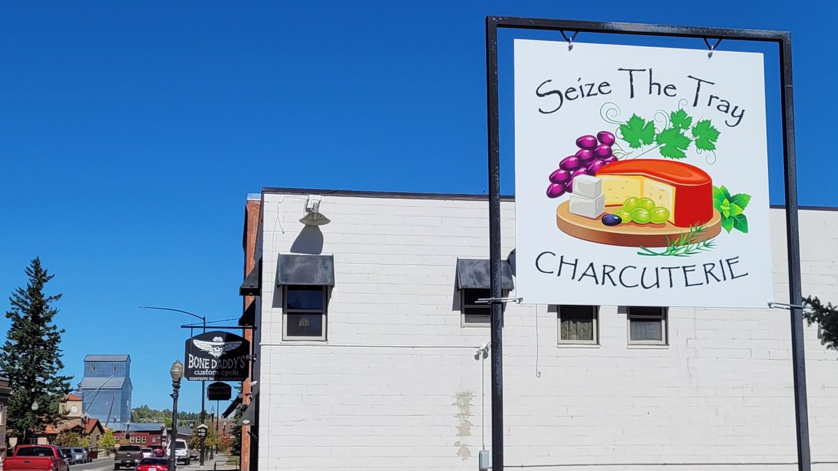 JasonStiff's tweet image. I believe "Seize The Tray" in Latin is "Carpe Eat 'em". (1/4) 

#Montana #RedLodge #CookeCity #Wyoming #Beartooth #RockCreek #ChiefJoseph #roadtrip #beautiful #carpediem #carpeeatem