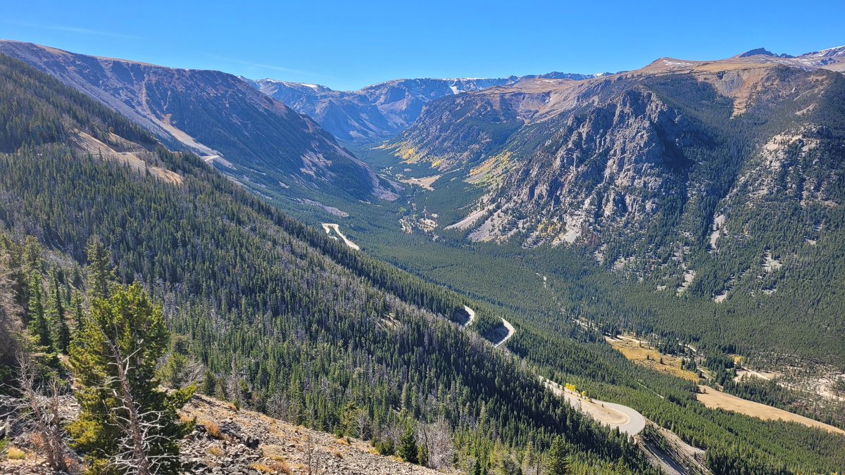 JasonStiff's tweet image. I believe "Seize The Tray" in Latin is "Carpe Eat 'em". (1/4) 

#Montana #RedLodge #CookeCity #Wyoming #Beartooth #RockCreek #ChiefJoseph #roadtrip #beautiful #carpediem #carpeeatem