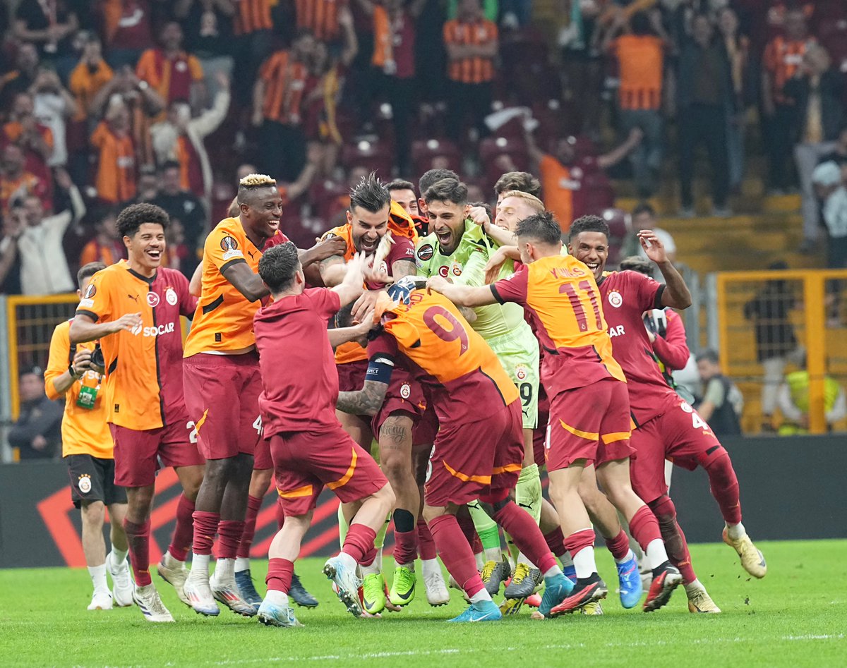 ŞEN OLA CİMBOM ŞEN OLA! 🙌

#GSvPAOK #UEL