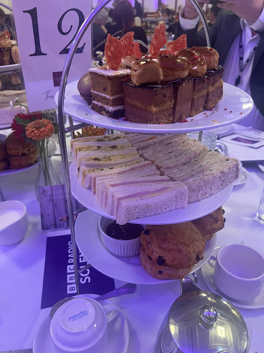 lisareade's tweet image. Thank you  @BBCRadioSolent @BBCSouthNews for a wonderful afternoon at the #bbcmakeadifferenceawards 
Proud to be a Scout 
Proud to be #team6th