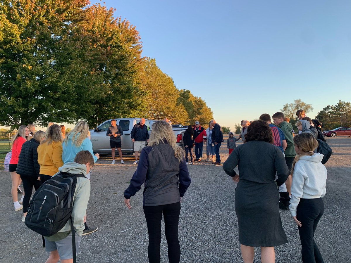 Great start to the morning, students gathered for the See You at the Pole event this morning. #FCA