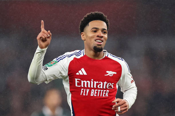 VipArsenal's tweet photo. Ethan Nwaneri:

"It’s a great feeling when the club you love, the club you’ve grown up with the fans are chanting that.

It’s a surreal feeling. It’s a feeling I’ve wanted to feel for almost 16 years of my life so to actually feel it, it’s crazy… just want more of it." [Arsenal] https://t.co/KmrIEiO6Aj