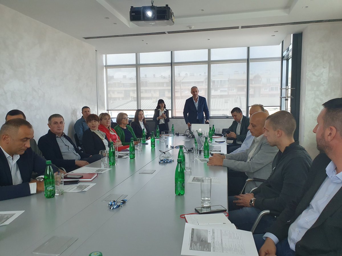 ITUEurope's tweet photo. TODAY: At the special stakeholders meeting, @ITUEurope pleased to present Draft National Plan for the Development of Networks for #Broadband Internet Access 2025-2029 for #Montenegro

Thank you to Ministy of Economic Development for fruitful cooperation on #UniversalConnectivity https://t.co/ckoqA0yWEk